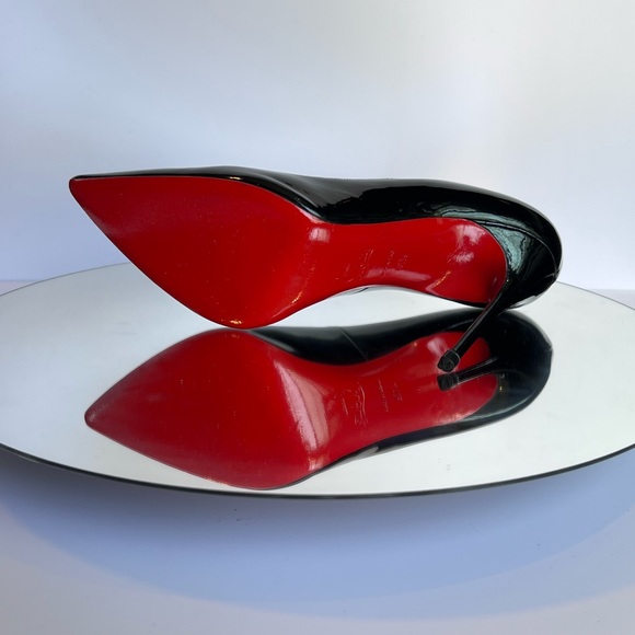 ***SOLD*** Christian Louboutin Décolleté 554 100mm (4 inches) Heels, Size 41.5 - Picture 9 of 15